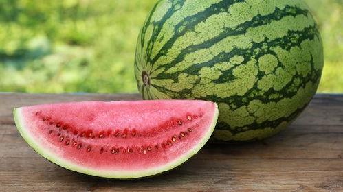 吃瓜了能喝茶吗,探讨茶饮在观瓜之余的惬意时光